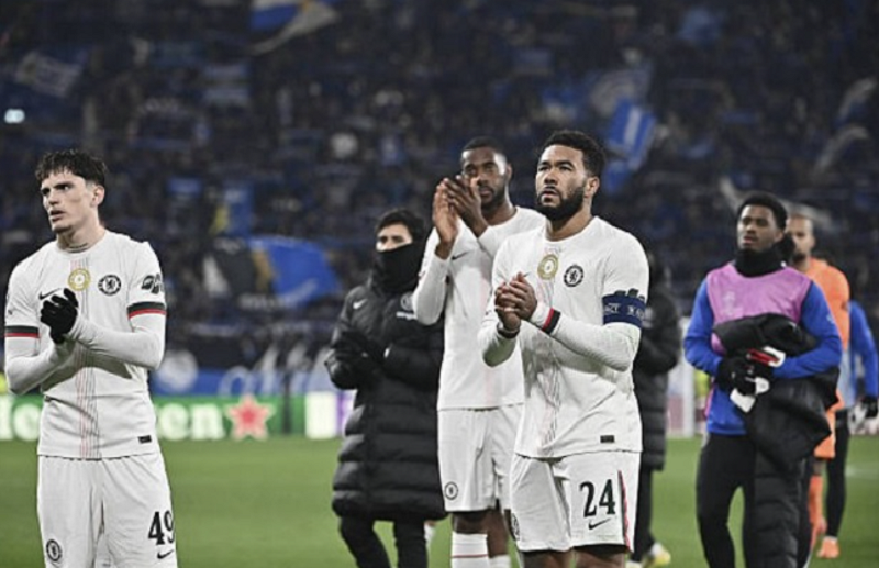 Vì sao tuy?n Vi?t Nam v?n ph?i th? bài k? tr??c Malaysia dù ?? ch?c vé Asian Cup 2027?